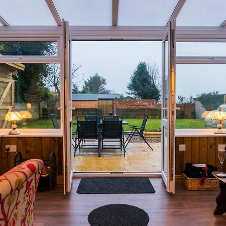 Hot Tub Pet Friendly Luxury Cosy Cottage, Near Withernsea And Patrington Welwick Dış mekan fotoğraf